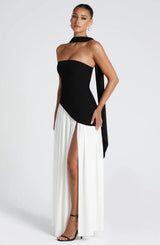 Sofisticação Pura — Vestido Longo