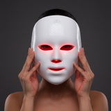Luma Pro — Máscara LED Facial com Massagem Capilar